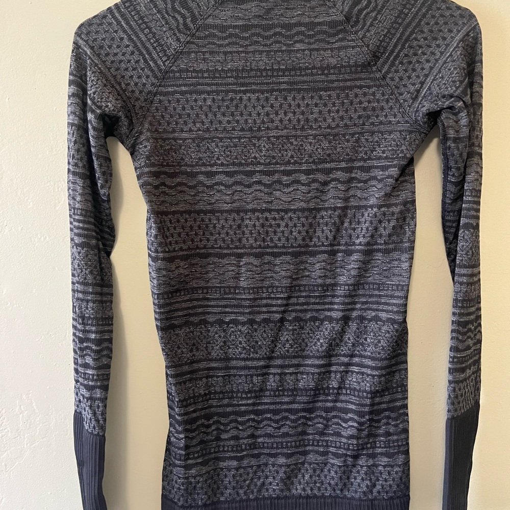 Lululemon Rest Less Pullover Gray - image 6